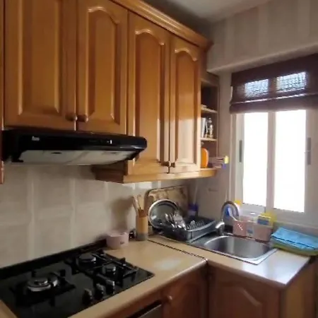 شقة Maya